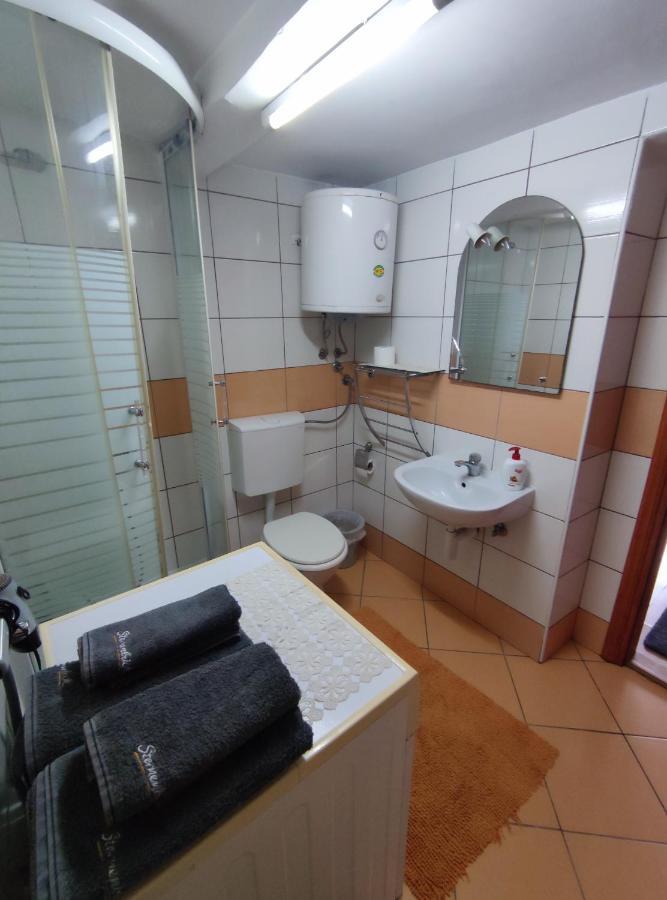 Apartment Near Center 塞拉耶佛 外观 照片