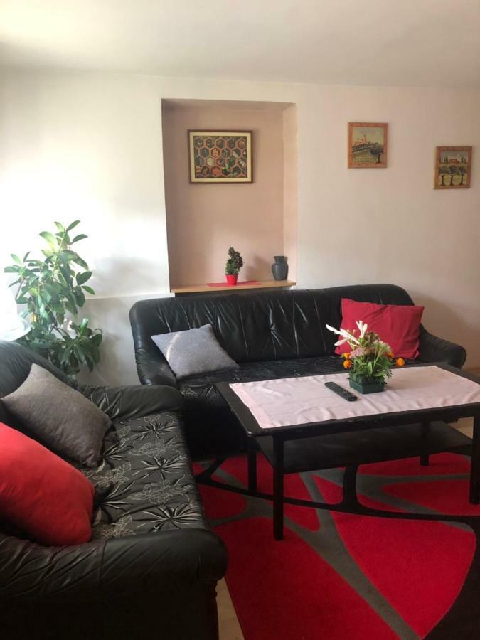 Apartment Near Center 塞拉耶佛 外观 照片
